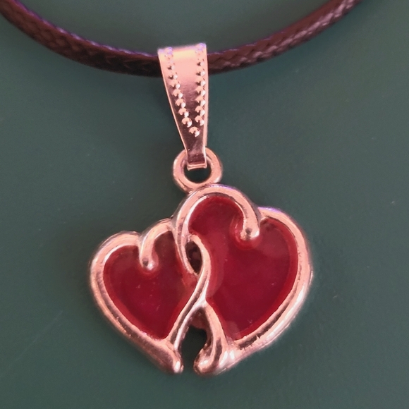 2 Double Heart Necklaces - Picture 4 of 4